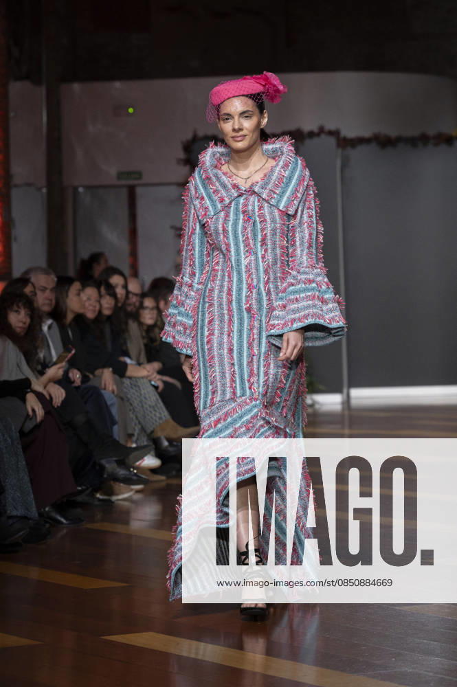 Telier Couture Fashion Week Madrid in Spain - 17 Mar 2026 A model walks the runway wearing a design by atelier couture during Fashion Week de Madrid in Fabric de Tapices. Madrid Spain