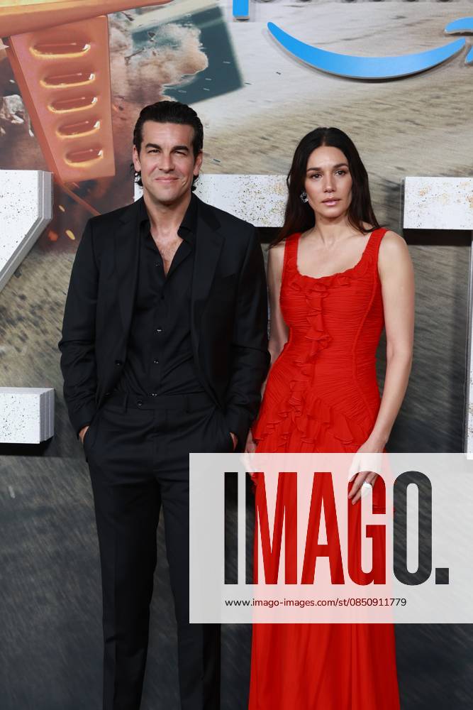 Premiere of Prime Videos new original movie, Zeta Mario Casas and Mariela Garriga during the premiere of Zeta, Prime Videos new original movie, at Callao Cinemas, on March 17, 2026, in Madrid Spain Prime Video premieres on March 20 worldwide its new original feature film, Zeta, a Spanish production, one of the most ambitious of the year for the Amazon platform, directed by Dani de la Torre.