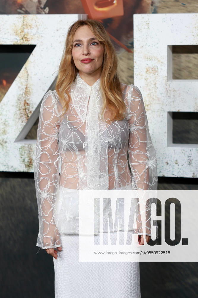 Premiere of Prime Videos new original movie, Zeta Guests l Premiere of Zeta, Prime Videos new original movie, at Callao Cinemas, on March 17, 2026, in Madrid Spain Prime Video premieres on March 20 worldwide its new original feature film, Zeta, a Spanish production, one of the most ambitious of the year for Amazons platform, directed by Dani de la Torre.