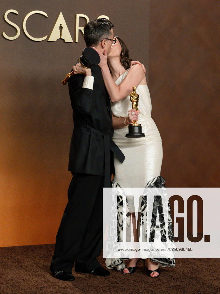 (L-R) ALEXANDRE SINGH and NATALIE MUSTEATA, winners of the Best Live Action Short Film Award for Ã¢â‚¬oeTwo People Exchanging SalivaÃ¢â‚¬Â in the Press Room during the 98th Academy Awards, presented by the Academy of Motion Picture Arts and Sciences (AMPAS), at the Dolby Theatre in Hollywood. Hollywood USA - ZUMAb173 20260315_aap_b173_332