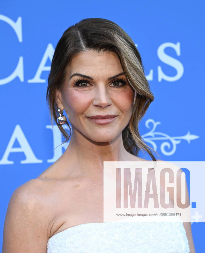 ˜When Calls the Heart and ˜Hope Valley: 1874 Celebration Lori Loughlin arriving to ˜When Calls the Heart and ˜Hope Valley: 1874 Celebration at The Sun Rose on March 18, 2026 in West Hollywood, CA. West Hollywood The Sun Rose California USA