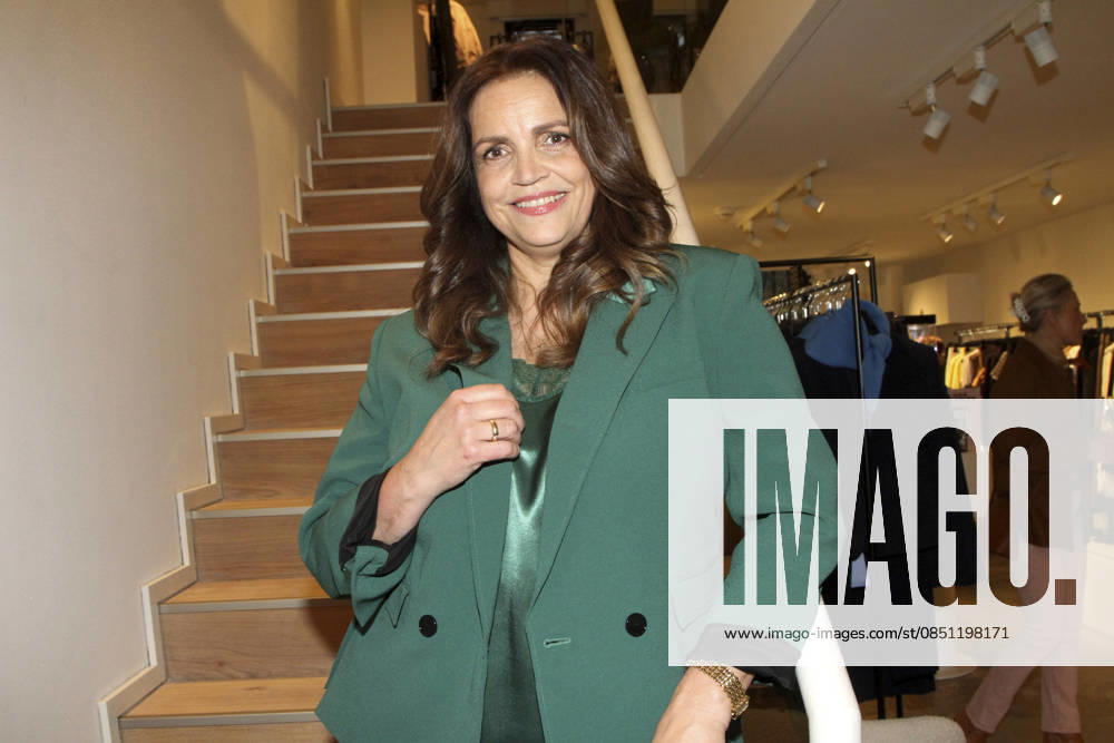 Abb Rebecca Immanuel actress, guest at the Riani Store Opening on Thursday 19 03 2026 in Hamburg Hamburg Germany