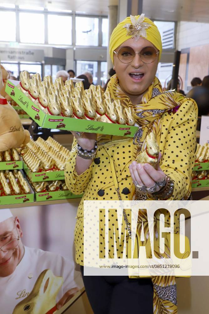 Abb Julian F M Stoeckel as guest at the Lind Goldhasen Easter Charity and celebration 20 years Europa Passage Thursday 19 03 2026 in Hamburg Hamburg Germany