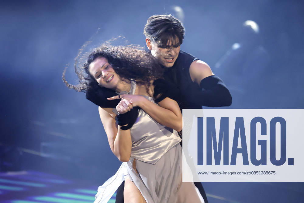 Influencer Betty Taube and dancer Alexandru Ionel at the third dance show of the 19th season of the RTL dance show Lets Dance at the Coloneum Cologne, 20 03 2026 NRW Germany