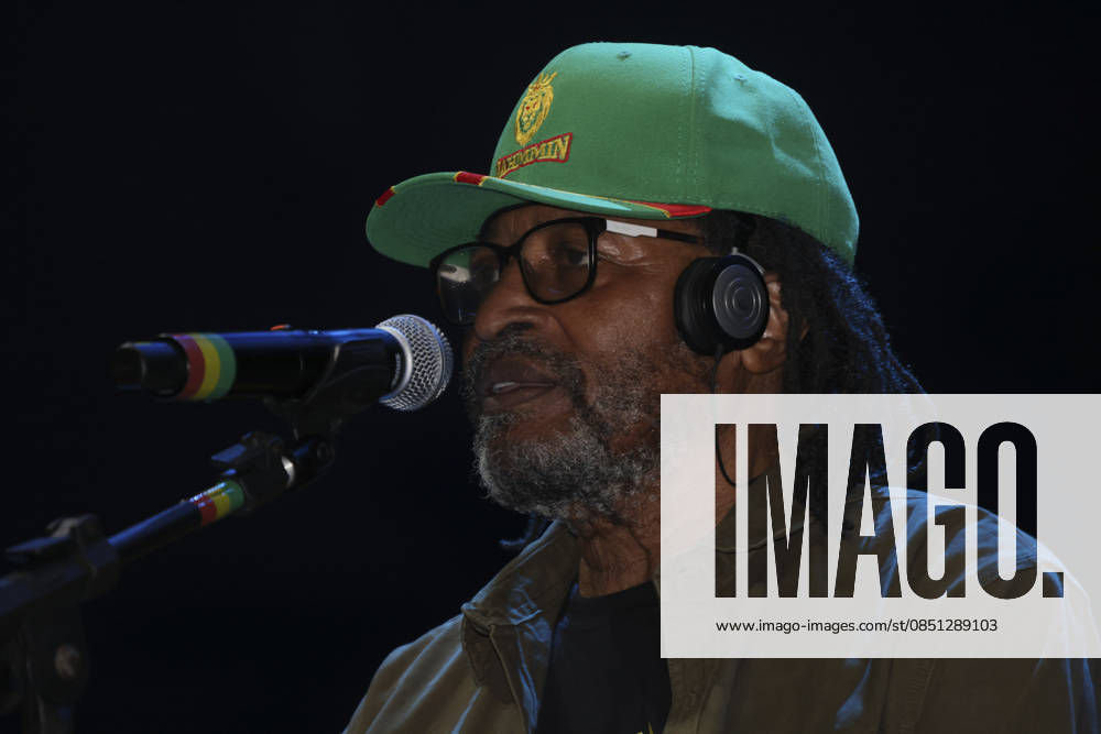 Reggae singer Edson Gomes will perform at Lollapalooza Brazil 2026. Sao Paulo (SP), 03 20 2026 - Culture Shows Festival Lollapalooza Edson Gomes - Edson Gomes, a legend of Brazilian reggae, performs at Lollapalooza Brazil 2026. The artist will perform on the Flying Fish stage this Friday, March 20, 2026. (Foto: Leco Viana Thenews2 imago images) Reggae singer Edson Gomes will perform at Lollapalooza Brazil 2026.