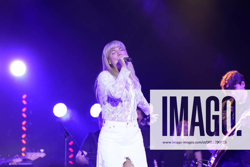 NASHVILLE, TENNESSEE - March 20: Kimberly Perry of The Band Perry performs at the Big Machine Label Group lunch and performance during CRS 2026 at Omni Nashville Hotel on March 20, 2026 in Nashville, Tennessee. Credit: AdMedia. USA - ZUMAa123 20260320_zaa_a123_299