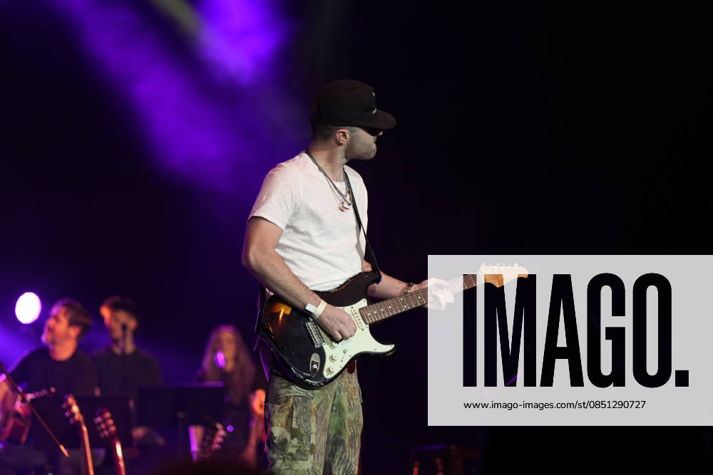 NASHVILLE, TENNESSEE -MARCH 20 Greylan James performs at the Big Machine Label Group lunch and performance during CRS 2026 at Omni Nashville Hotel on March 20, 2026 in Nashville, Tennessee. Credit: AdMedia. USA - ZUMAa123 20260320_zaa_a123_300