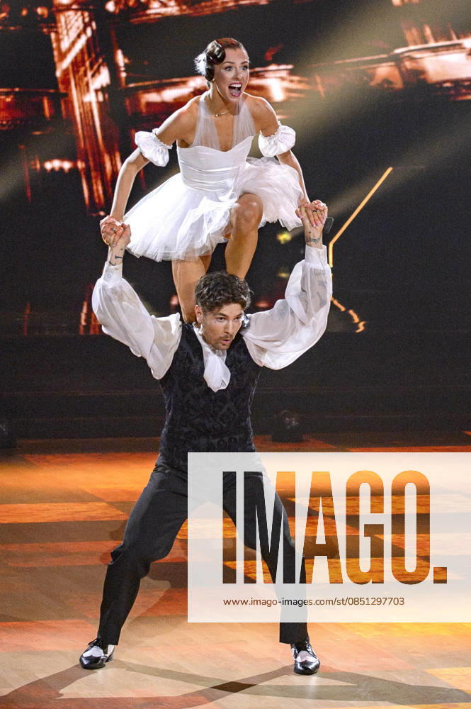 Willi Banner with Patricija Ionel in the third live show of the 19th season of the RTL dance show Let s Dance at the MMC Coloneum Cologne, 20 03 2026 Foto:xW.xRanderathx xFuturexImagex lets_dance2003_6568