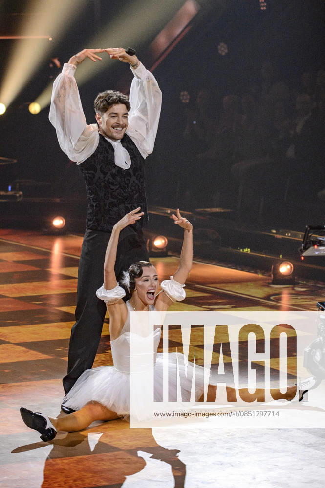 Willi Banner with Patricija Ionel in the third live show of the 19th season of the RTL dance show Let s Dance at the MMC Coloneum Cologne, 20 03 2026 Foto:xW.xRanderathx xFuturexImagex lets_dance2003_6573