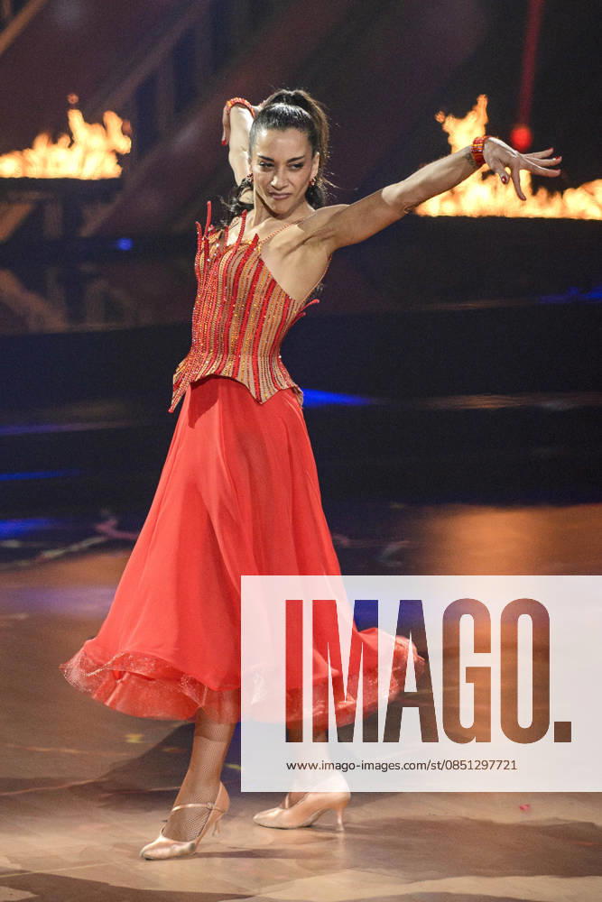 Nadja Benaissa in the third live show of the 19th season of the RTL dance show Let s Dance at the MMC Coloneum Cologne, 20 03 2026 Foto:xW.xRanderathx xFuturexImagex lets_dance2003_6580