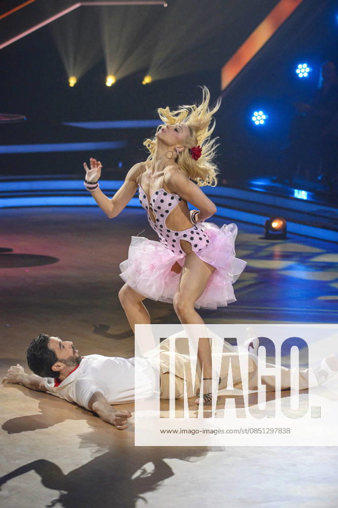 Jan Kittmann with Kathrin Menzinger in the third live show of the 19th season of the RTL dance show Let s Dance at the MMC Coloneum Cologne, 20 03 2026 Foto:xW.xRanderathx xFuturexImagex lets_dance2003_6667