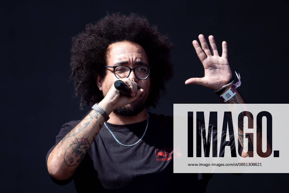 SaO PAULO, SP - 21.03.2026: LOLLAPALOOZA BRASIL 2026 - Singer Crizin da ZO performs this Saturday afternoon (21), the second day of the Lollapalooza festival, held at the Interlagos racetrack in Sao Paulo, SP. x2909256x RodileixMorais