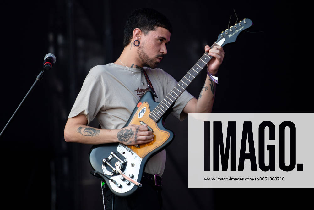SaO PAULO, SP - 21.03.2026: LOLLAPALOOZA BRASIL 2026 - Show by the band from Sergipe, Cidade Dormitorio, on the afternoon of this Saturday (21), the second day of the Lollapalooza festival, held at the Interlagos racetrack in Sao Paulo, SP. x2909277x RodileixMorais