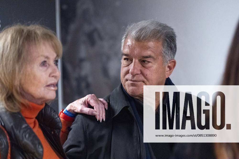 AMSTERDAM - Danny Cruijff and Barcelona President Joan Laporta prior to the world premiere of the four-part documentary Cruijff in the Johan Cruijff ArenA. JEROEN JUMELET ANP netherlands out - belgium out