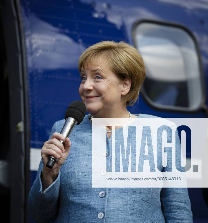Chancellor Angela Merkel CDU at the open day at the Chancellery 26 08 2018 Berlin Berlin Germany