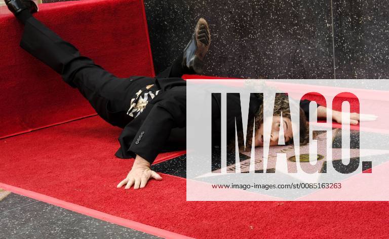 Los Angeles, California, U.S - Musician comedian Weird Al Yankovic, attends his star ceremony on the Hollywood Walk of Fame Star where he was the recipient of the 2,643rd star on the Hollywood Walk of Fame in the category of Recording on August 27, 2018 in Los Angeles. Los Angeles U.S. - ZUMAc68_ 20180827_zaf_c68_151