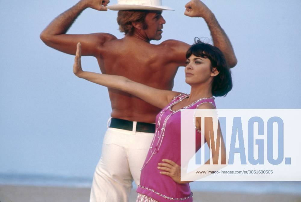 Mireille Mathieu French singer Mireille Mathieu posing on a beach in Brazil. 1977 Photo Michael Holtz