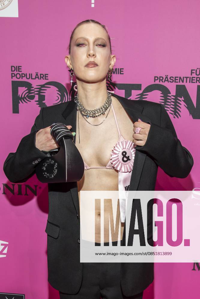 ABB POLYTON Floss, singer on the red carpet at the Polyton Music Prize Award Ceremony 2026 at Atelier GardensBerkin on Wednesday 25 03 2026 in Berlin Berlin Germany