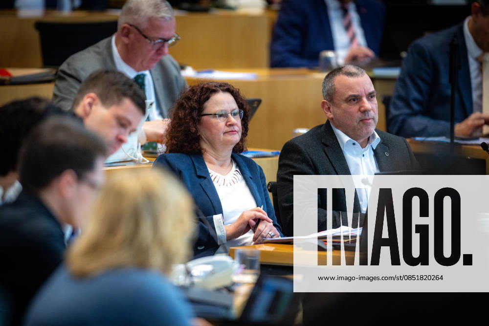 , Thuringian state parliament plenum , in the picture Sigrid Hupach and Stefan Wogawa BSW