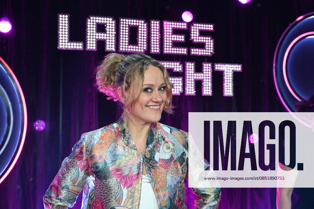 Comedian Lisa Feller as host of the ARD show Ladies Night, the only comedy and cabaret show with an all-female cast on German-speaking television