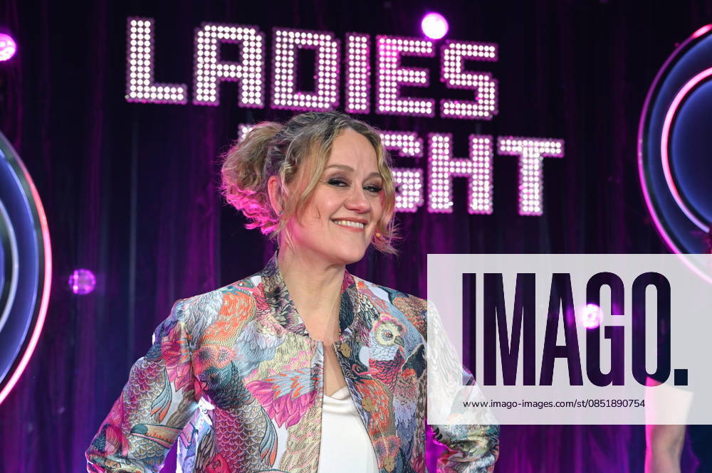 Comedian Lisa Feller as host of the ARD show Ladies Night, the only comedy and cabaret show with an all-female cast on German-speaking television