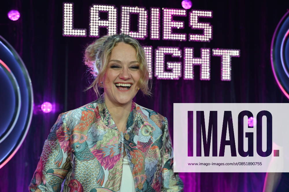 Comedian Lisa Feller as host of the ARD show Ladies Night, the only comedy and cabaret show with an all-female cast on German-speaking television