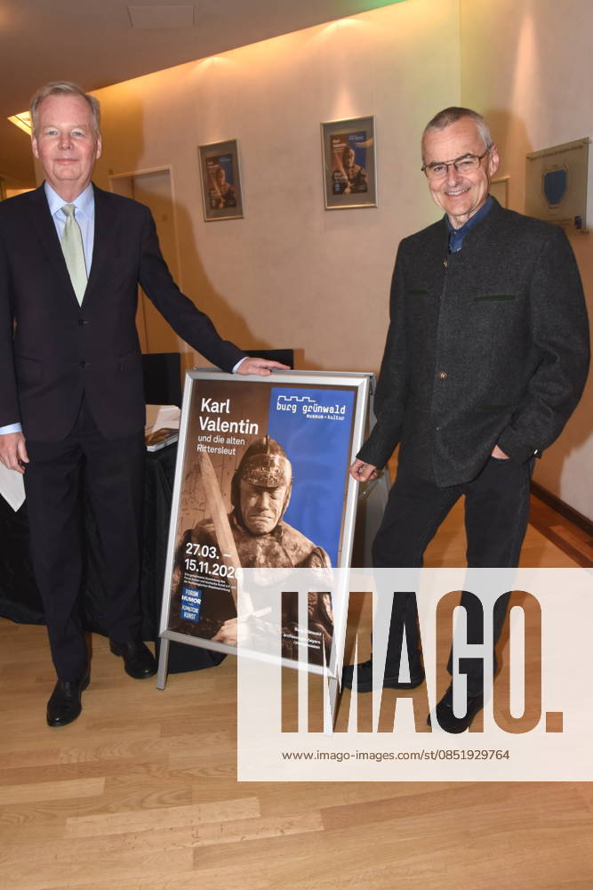 Jan Neusiedl 1 Mayor Gruenwald Prof Dr Rupert Gebhard Director Gruenwald Castle Munich Gruenwald 26 03 2026 Buergerhaus Roemerschanz Exhibition Opening for the special exhibition Karl Valentin und die Alten Rittersleut in Gruenwald Castle, Branch Museum of the Archaeological State Collection, Photo Munich