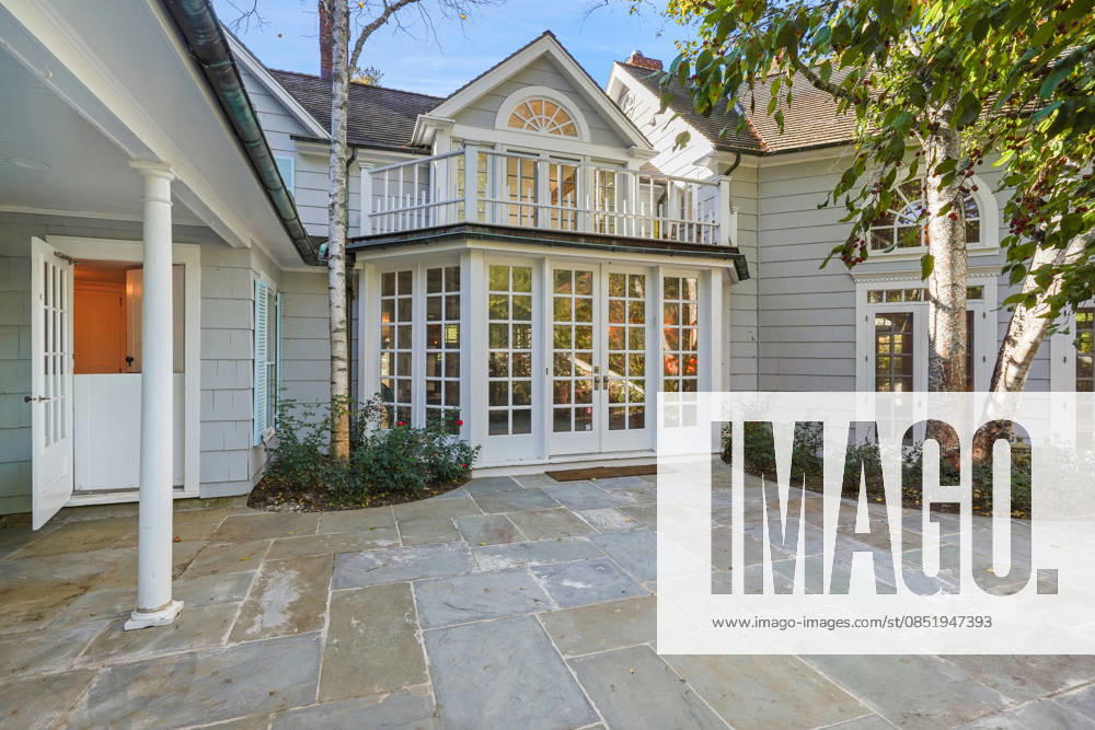 Drew Barrymore is selling her huge historic 1740s estate just TWO years after she bought it for eye-watering £3.7m Story from Jam Press (Drew Barrymore Estate) Pictured: The £3.7m estate. Drew Barrymore is selling her huge historic 1740s estate just TWO years after she bought it for eye-watering £3.7m Hollywood star Drew Barrymore is selling her huge estate just two years after she bought it. The actress and talk show host has listed her sprawling home for .99m (£3.7m). The historic six-bedroom, nine-bathroom estate in Harrison, Westchester County, New York, has nearly 12 acres of land and dates back to the 1740s. Barrymore bought it as a convenient countryside escape from New York City, where she films her talk show. But it needed a