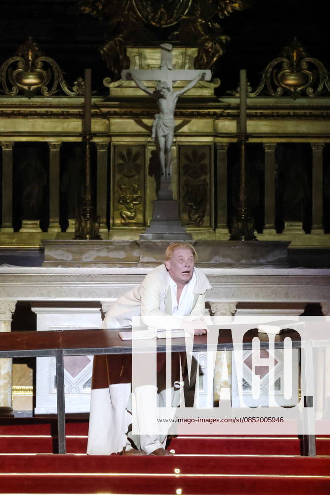 Ben Becker, actor, on anniversary tour for 10 years of ÒI, JudasÓ live at Berlin Cathedral, Berlin, Berlin