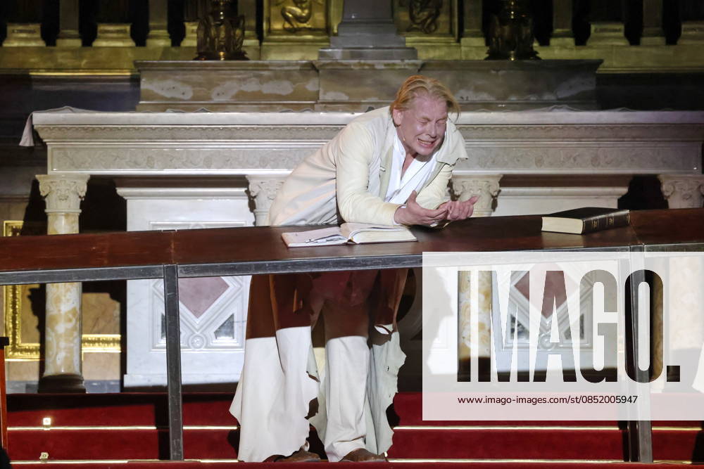 Ben Becker, actor, on anniversary tour for 10 years of ÒI, JudasÓ live at Berlin Cathedral, Berlin, Berlin