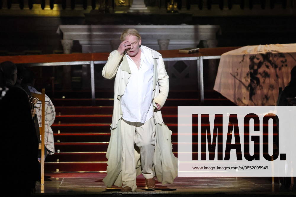 Ben Becker, actor, on anniversary tour for 10 years of ÒI, JudasÓ live at Berlin Cathedral, Berlin, Berlin