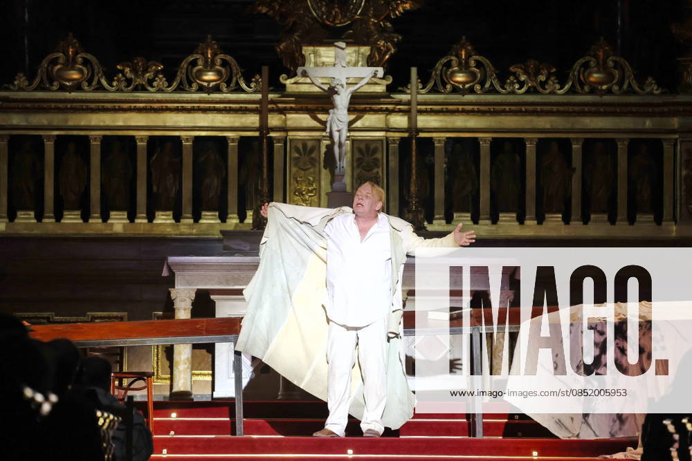 Ben Becker, actor, on anniversary tour for 10 years of ÒI, JudasÓ live at Berlin Cathedral, Berlin, Berlin