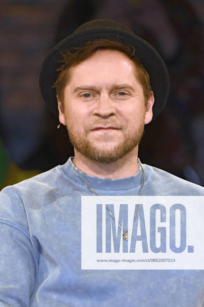 Johannes Oerding at the recording of the RB talk show 3nach9 at Radio Bremen Studio Bremen, 27 03 2026 Foto:xC.xNiehausx xFuturexImagex 3nach9_6318
