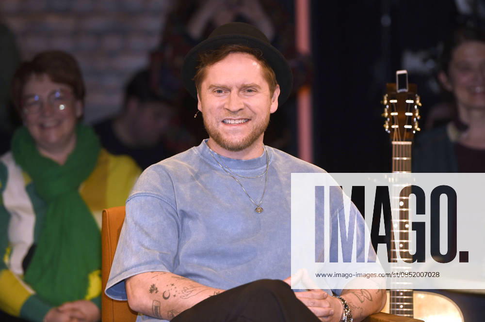 Johannes Oerding at the recording of the RB talk show 3nach9 at Radio Bremen Studio Bremen, 27 03 2026 Foto:xC.xNiehausx xFuturexImagex 3nach9_6322