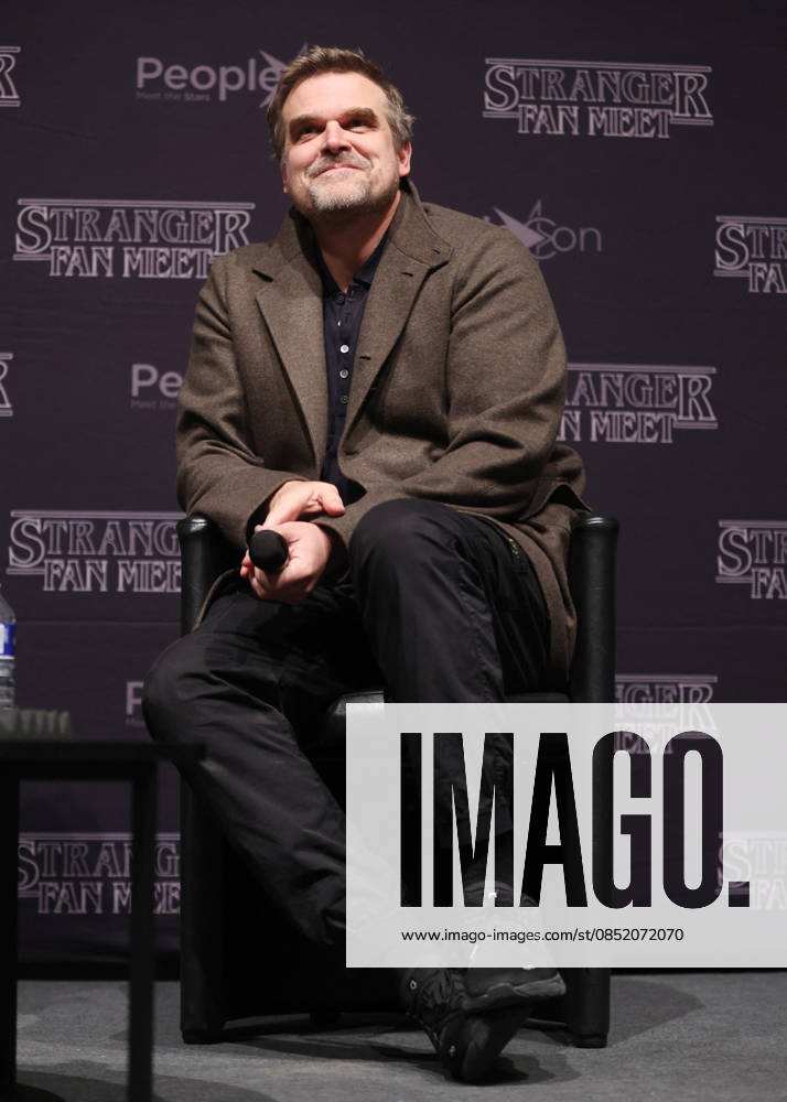 Exclusive David Harbour at the SFM9 Stranger Things Cult Series Convention at the Villepinte Exhibition Center on March 28, 2026 Denis Guignbourg Bestimage Exclusive For Germany call for price SFM9 Stranger Things Cult Series Convention at the Villepinte Exhibition Center on March 28, 2026 Paris France