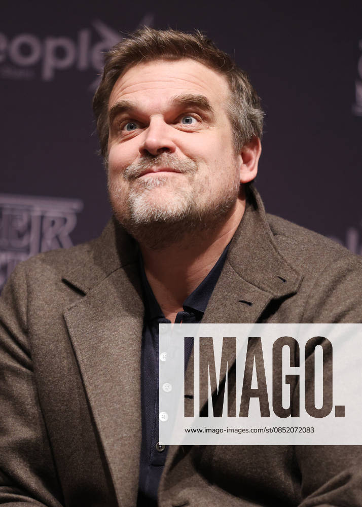 Exclusive David Harbour at the SFM9 Stranger Things Cult Series Convention at the Villepinte Exhibition Center on March 28, 2026 Denis Guignbourg Bestimage Exclusive For Germany call for price SFM9 Stranger Things Cult Series Convention at the Villepinte Exhibition Center on March 28, 2026 Paris France