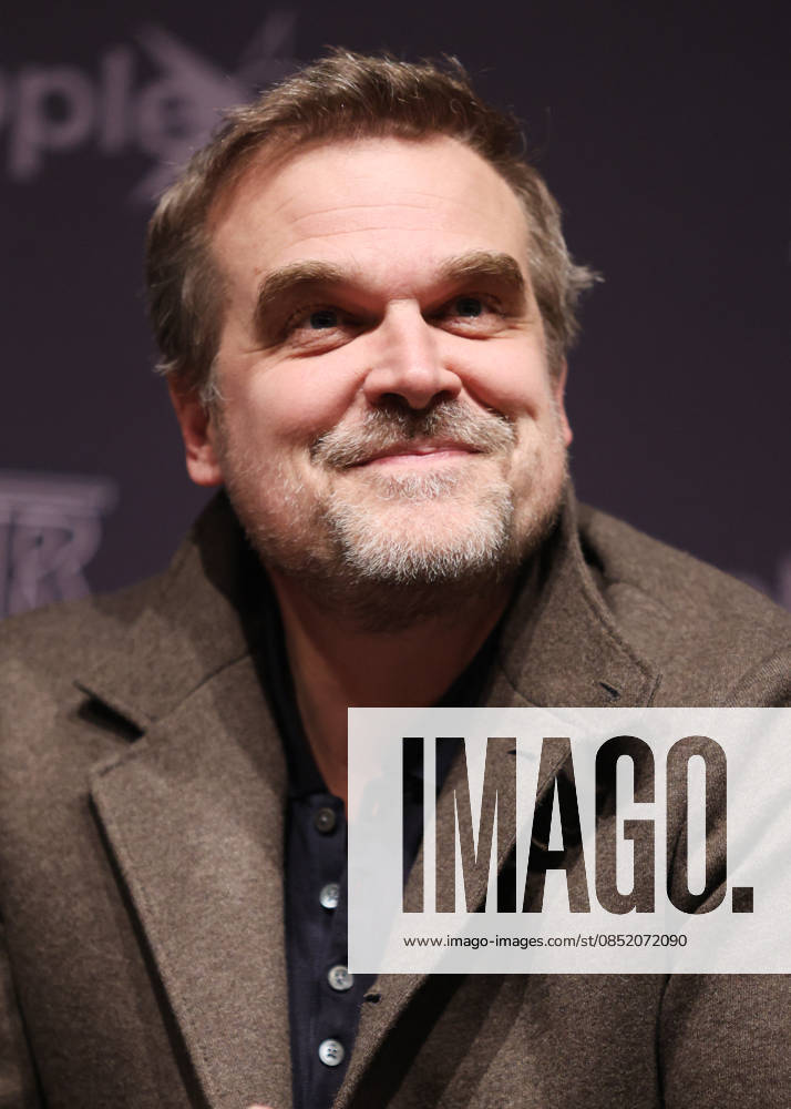 Exclusive David Harbour at the SFM9 Stranger Things Cult Series Convention at the Villepinte Exhibition Center on March 28, 2026 Denis Guignbourg Bestimage Exclusive For Germany call for price SFM9 Stranger Things Cult Series Convention at the Villepinte Exhibition Center on March 28, 2026 Paris France