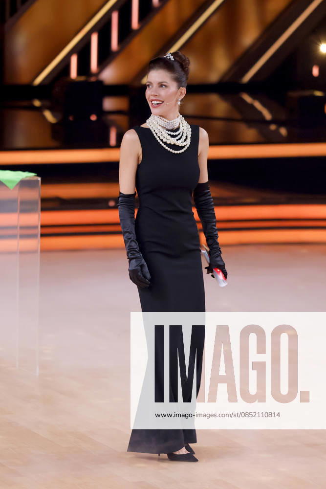Presenter Victoria Swarovski at the fourth dance show of the 19th season of the RTL dance show Lets Dance at the Coloneum Cologne, 29 03 2026 NRW Germany