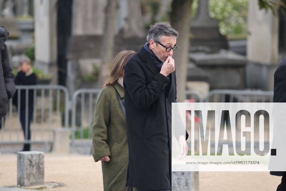 Paris, France le 30 mars 2026 - Funerailles de l actrice et realisatrice francaise Isabelle Mergault au cimetiere Pere-Lachaise - Funeral of French actress and director Isabelle Mergault at the Pere-Lachaise cemetery Ici