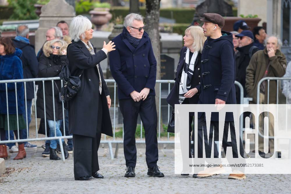 Paris, France le 30 mars 2026 - Funerailles de l actrice et realisatrice francaise Isabelle Mergault au cimetiere Pere-Lachaise - Funeral of French actress and director Isabelle Mergault at the Pere-Lachaise cemetery Ici Laurent Ruquier, Steevy Boulay
