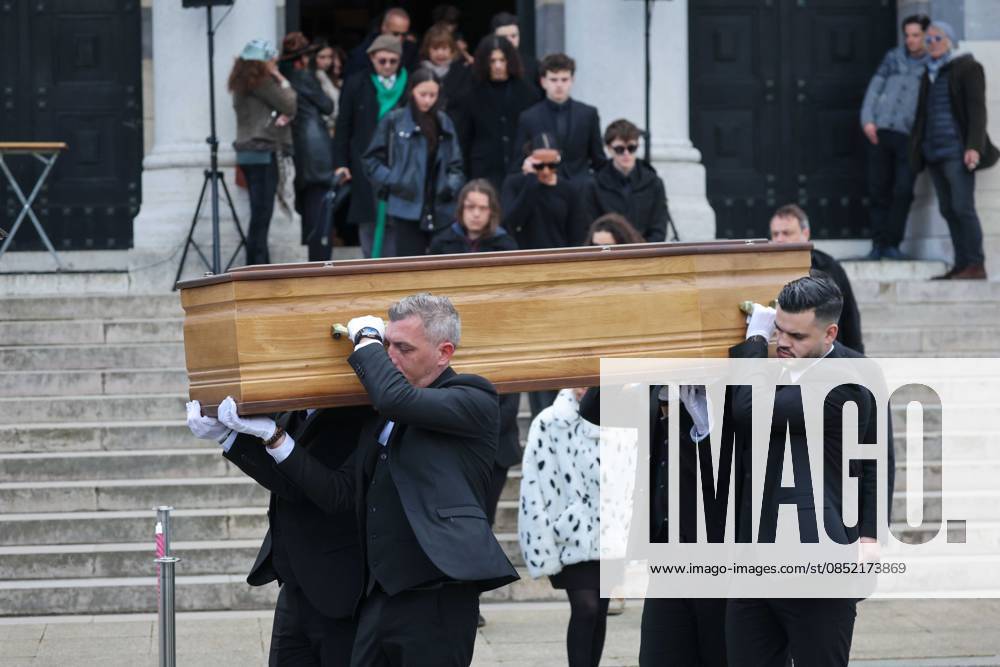 Paris, France le 30 mars 2026 - Funerailles de l actrice et realisatrice francaise Isabelle Mergault au cimetiere Pere-Lachaise - Funeral of French actress and director Isabelle Mergault at the Pere-Lachaise cemetery Ici