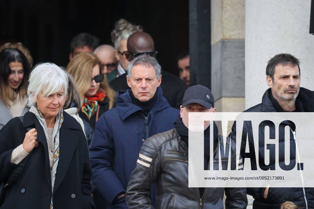Paris, France le 30 mars 2026 - Funerailles de l actrice et realisatrice francaise Isabelle Mergault au cimetiere Pere-Lachaise - Funeral of French actress and director Isabelle Mergault at the Pere-Lachaise cemetery Ici Marc Olivier Fogiel, Laurent Baffie