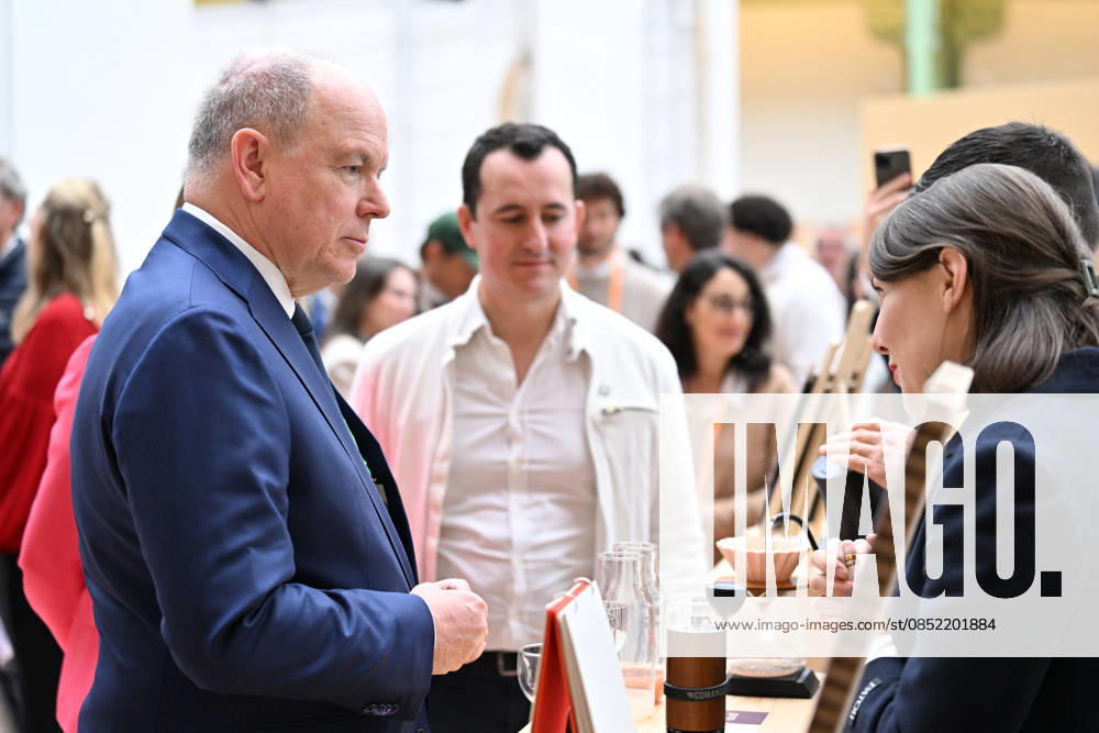 ChangeNOW 2026 meetings in Paris PARIS, FRANCE - MARCH 30: Albert II (L), Prince of Monaco visits the ‘ChangeNow 26’ at the Grand Palais in Paris on March 30, 2026. Mustafa Yalcin Anadolu Paris France. Editorial use only. Please get in touch for any other usage.