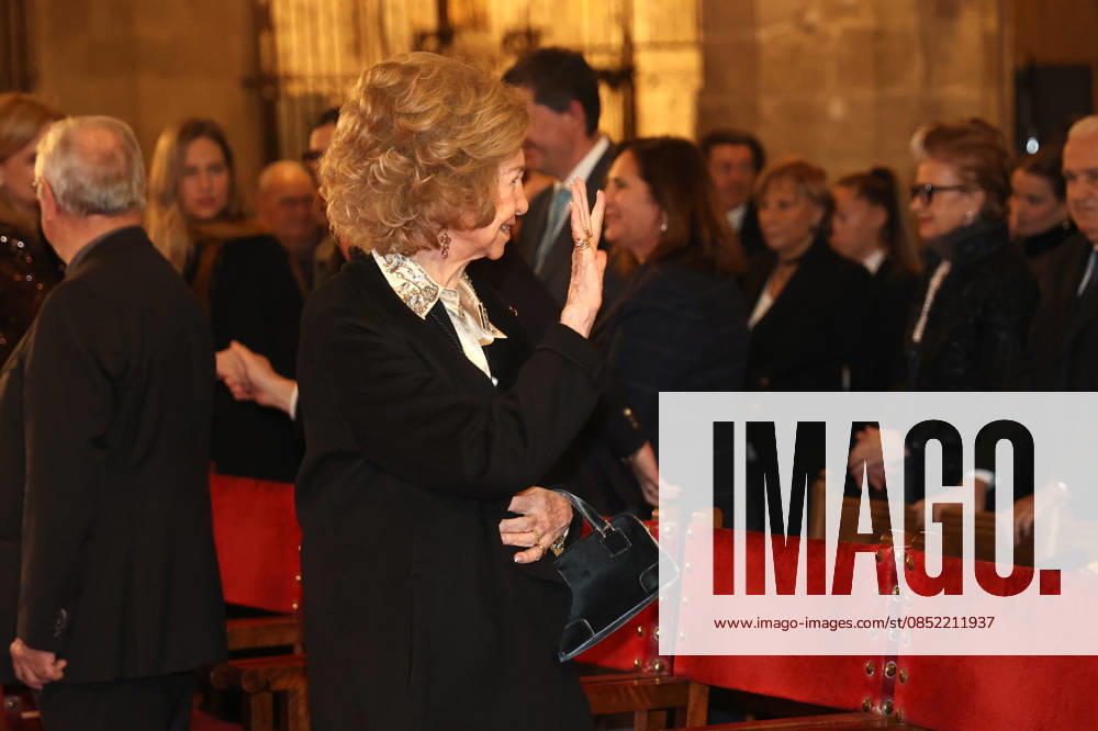 Queen Sofia attends the annual Easter concert to benefit Projecte Home Balears Queen Sofia attends the annual Easter concert, in the Cathedral Basilica of Santa Maria de Mallorca, on March 30, 2026, in Palma de Mallorca, Mallorca, Balearic Islands Spain The Balearic Symphony Orchestra and the Choir of the University of the Balearic Islands have performed the Easter concert Verdis Requiem for the benefit of Proyecto Hombre The organization has indicated that the proceeds of the program will go entirely to the treatment and prevention programs developed by the entity in the Balearic Islands 30 MARCH 2026 QUEEN SOFIA SPAIN MALORCA CONCERT EASTER BENEFICIAL BALEARIC BALEARIC ISLANDS Palma de Mallorca, Mallorca Isl Palma de Mallorca, Mallorca I
