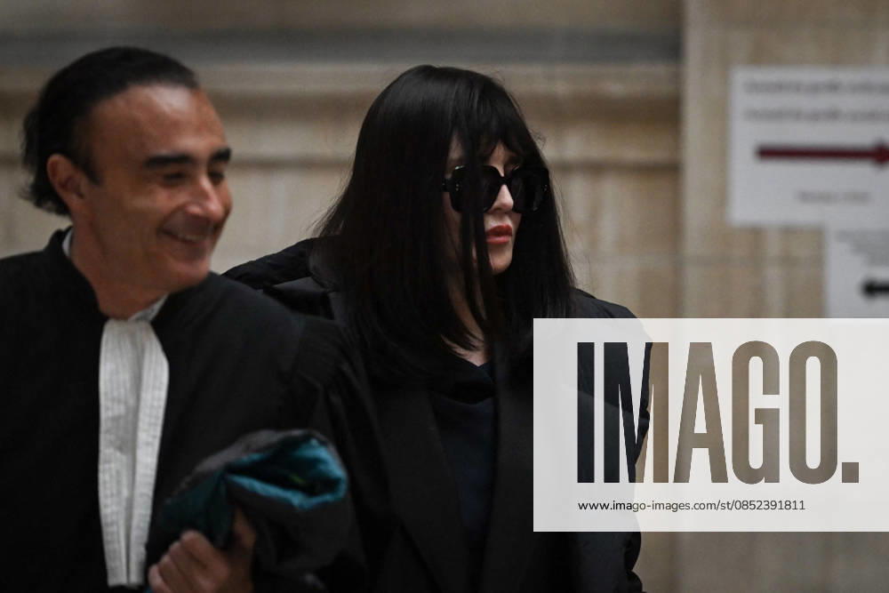 Isabelle Adjani at the Paris court of appeal in Paris FA French actress Isabelle Adjani arrives at the Paris court of appeal for a hearing in her appeal trial on charges of tax fraud and money laundering at the Palais de Justice in Paris on April 1, 2026. Photo by Firas Abdullah ABACAPRESS.COM Paris Ile-de-France France
