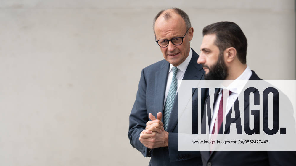 Federal Chancellor Friedrich Merz welcomes Syrian interim president Ahmed al Sharaa Chancellor Friedrich Merz welcomes Syrian interim president Ahmed al Sharaa Le chance