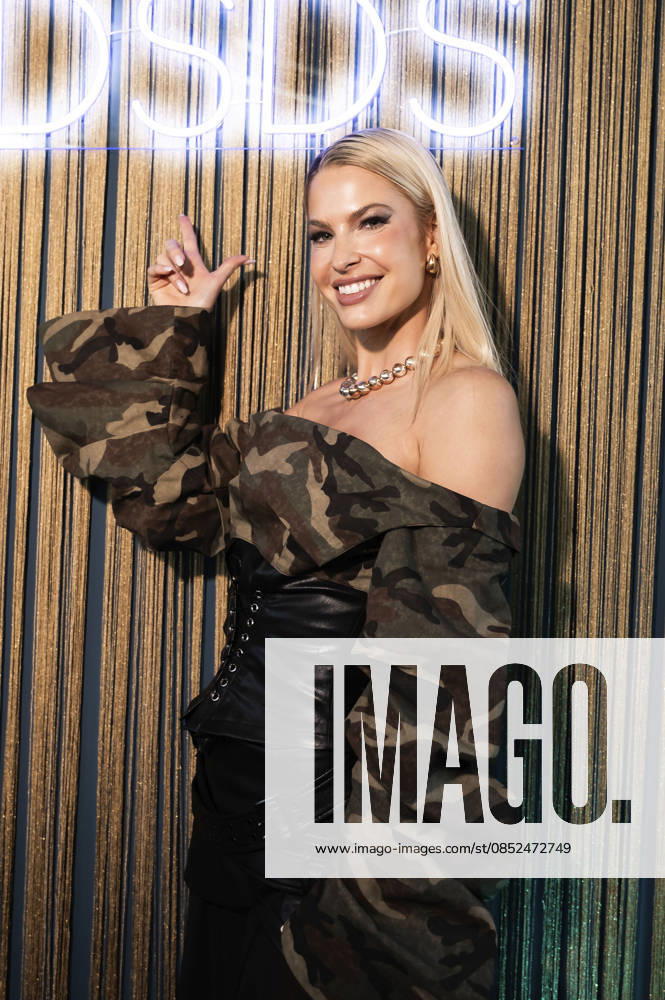 Isi Glück at the preview of the 22nd season of the casting show DSDS 2026 at the 25 hours Hotel Cologne, 01 04 2026 Foto:xT.xFuturexImagex dsds_6402