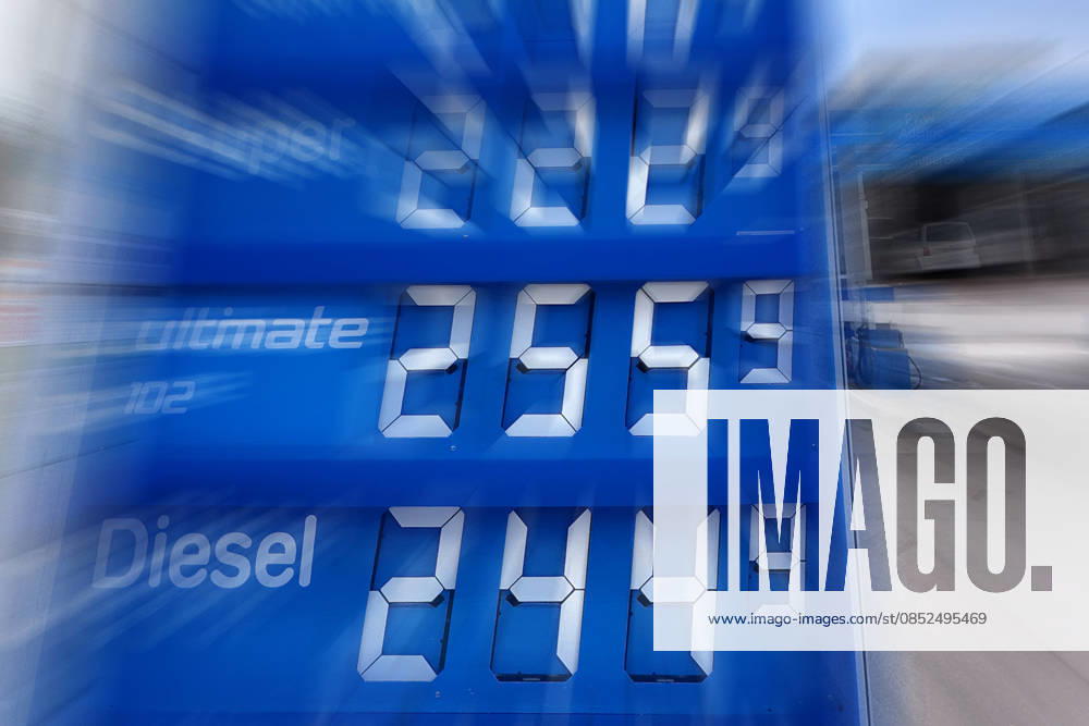 After new refueling rule DIESEL fuel reaches historic high on 02 04 2026 at this gas station in Munich Fuel prices exceed historic highs No end in sight new highs in refueling every day Exploding fuel prices due to Iran war continue Gasoline prices at a gas station in Munich
