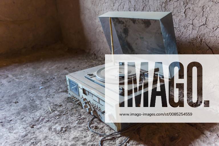 Old dusty record player. Indoor shot of a residential castle of the Kasbah Ait Benhaddou. High Atlas. Ksar Ait Benhaddou. Province Ouarzazate. Souss Massa Draâ Morocco Africa
