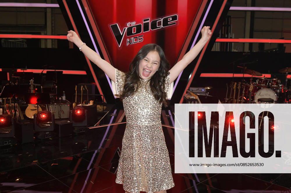 Angelina from Team Leony at the photocall with the finalists and coaches of the 14th season of the TV show The Voice Kids in Studio H Berlin Adlershof Berlin, 03 04 2026 Foto:xM.xBehrensx xFuturexImagex kids_6476